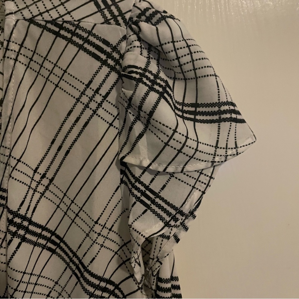 AUW Woman’s Black & White Kris Kross Striped Side Tie Gold Hardware Blouse Large - Picture 9 of 11